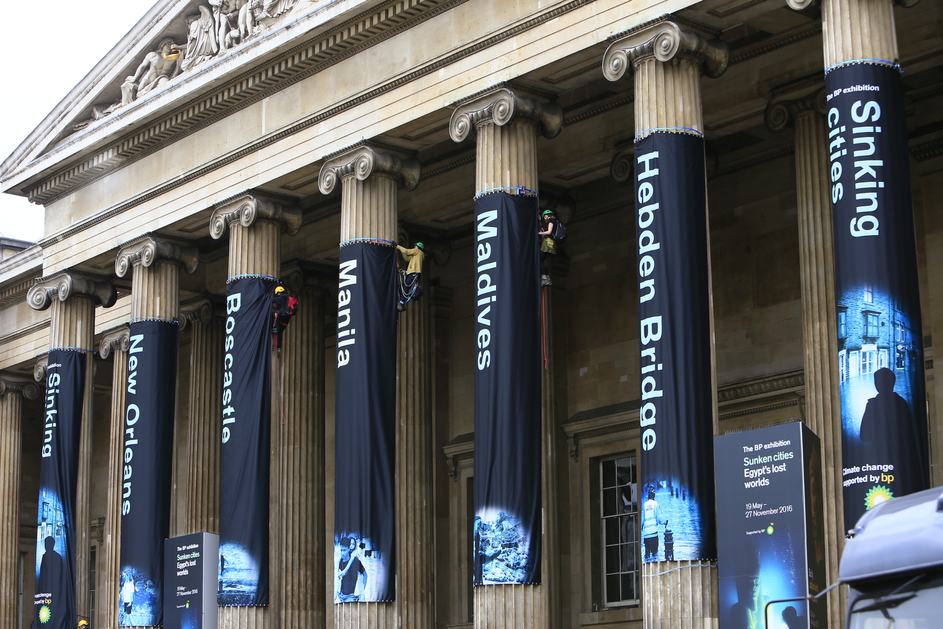 Greenpeace protest at British Museum BP exhibition