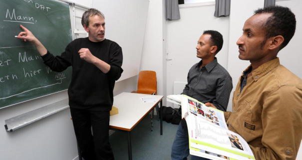 Teaching-Asylum-Seeker-German-Language-for-Free-Ulrich