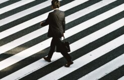 ryoji-iwata-wUZjnOv7t0g-unsplash